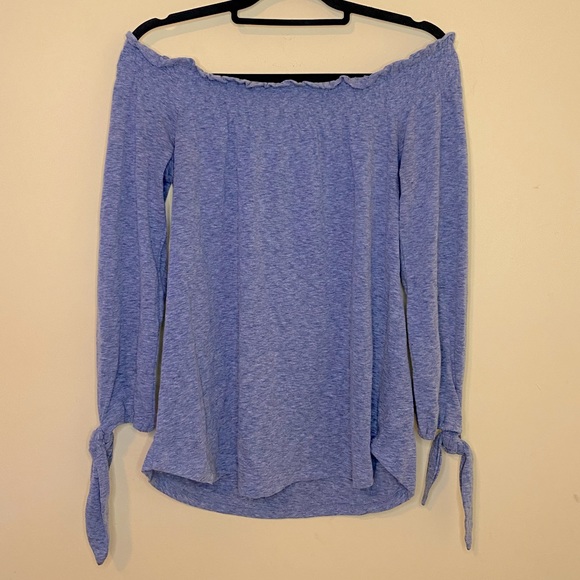 Chelsea & Violet Blue/Grey Elastic Off Shoulder Flowy Tie Sleeves Top Size XS - Picture 1 of 7